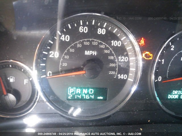 1J8HH48K87C622436 - 2007 JEEP COMMANDER RED photo 7