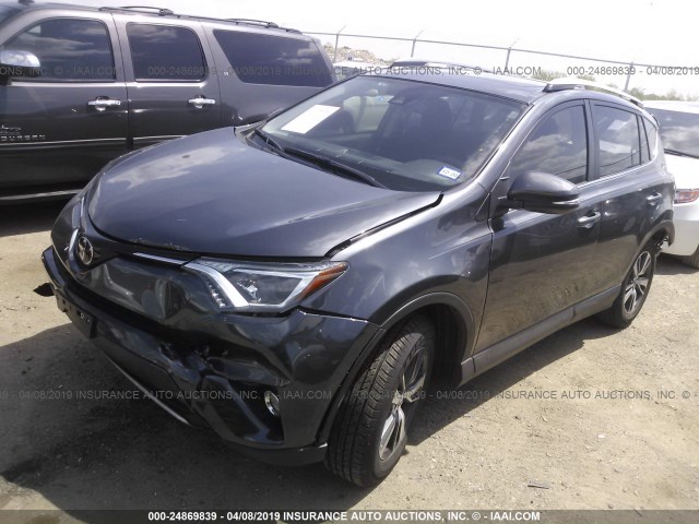 JTMWFREVXJJ210389 - 2018 TOYOTA RAV4 ADVENTURE/XLE 灰色 照片 2