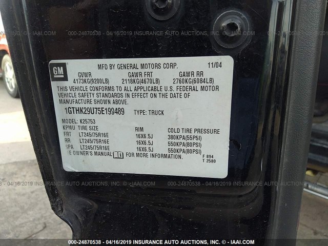 1GTHK29U75E199489 - 2005 GMC SIERRA K2500 HEAVY DUTY შავი ფოტო 9