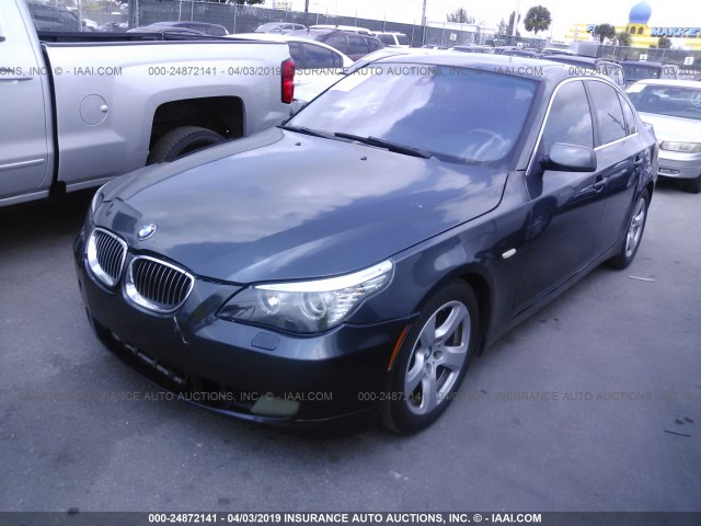 WBANW13598CZ75637 - 2008 BMW 535 I GRAY photo 2