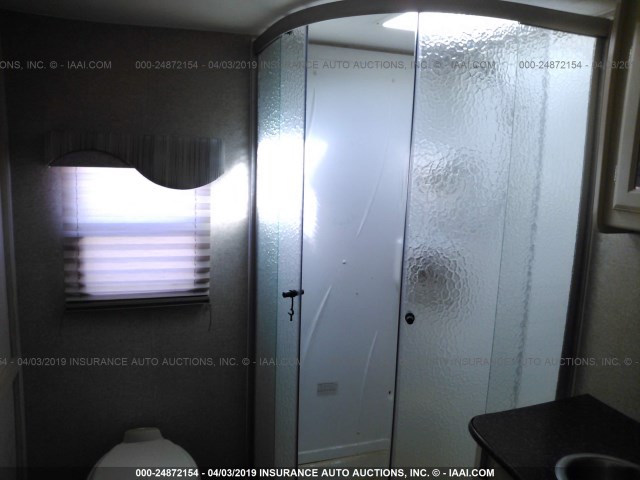 54CTM1P21J3037038 - 2018 WINNEBAGO MINNE  WHITE photo 8