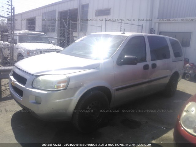 1GNDV23L76D120553 - 2006 CHEVROLET UPLANDER LS SILVER photo 2