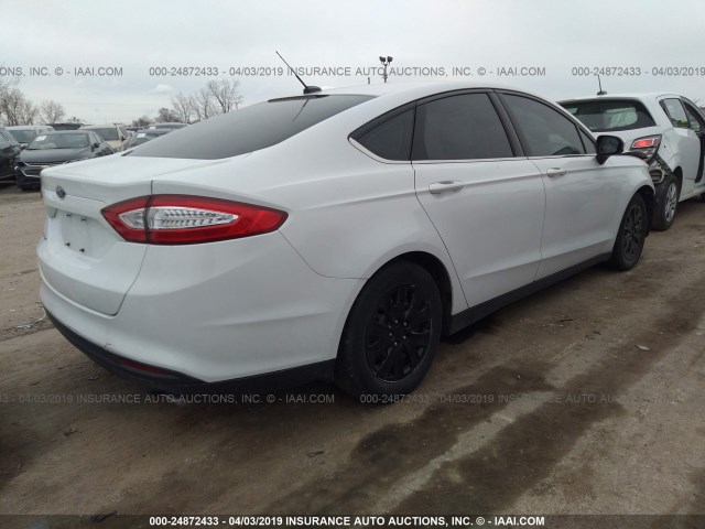 1FA6P0G76E5350564 - 2014 FORD FUSION S WHITE photo 4