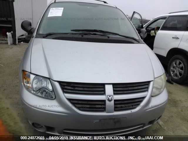 2D4GP44L06R868118 - 2006 DODGE GRAND CARAVAN SXT SILVER photo 6