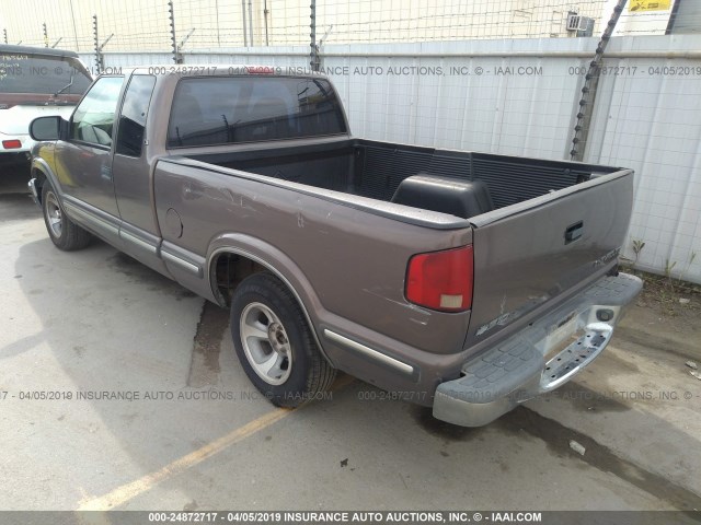 1GCCS19X1W8160234 - 1998 CHEVROLET S TRUCK S10 BROWN photo 3