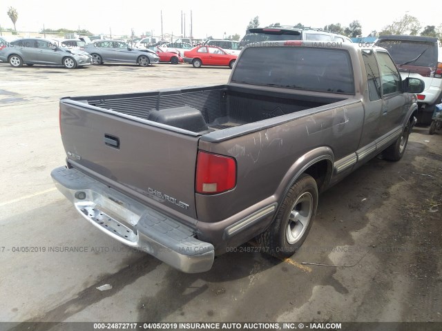 1GCCS19X1W8160234 - 1998 CHEVROLET S TRUCK S10 BROWN photo 4