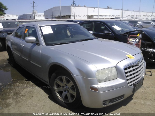 2C3KA53G57H737975 - 2007 CHRYSLER 300 TOURING SILVER photo 1