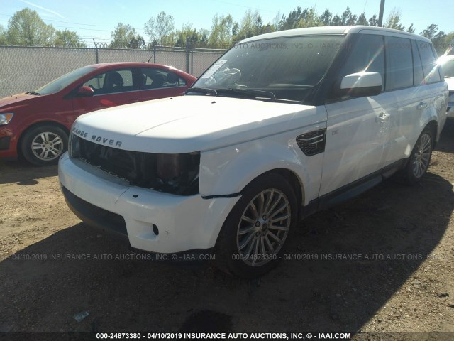 SALSF2D46DA793166 - 2013 LAND ROVER RANGE ROVER SPORT HSE WHITE photo 2