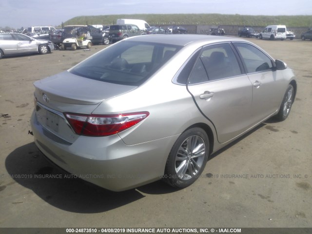 4T1BF1FK3GU203520 - 2016 TOYOTA CAMRY LE/XLE/SE/XSE 香槟色 照片 4