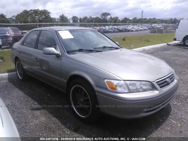 4T1BG22K2YU688081 - 2000 TOYOTA CAMRY CE/LE/XLE 棕色 照片 1