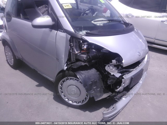 WMEEK31X29K277751 - 2009 SMART FORTWO PASSION SILVER photo 6