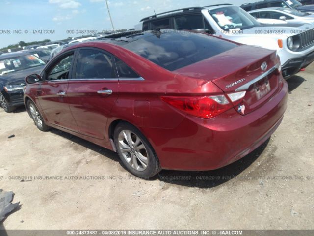 5NPEC4AC1DH568084 - 2013 HYUNDAI SONATA SE/LIMITED RED photo 3