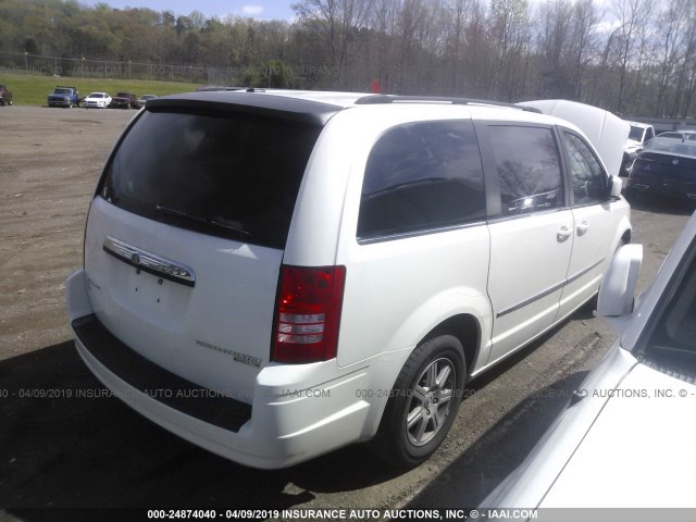 2A4RR5D19AR337524 - 2010 CHRYSLER TOWN & COUNTRY TOURING WHITE photo 4