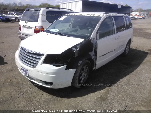 2A4RR5D19AR337524 - 2010 CHRYSLER TOWN & COUNTRY TOURING WHITE photo 6