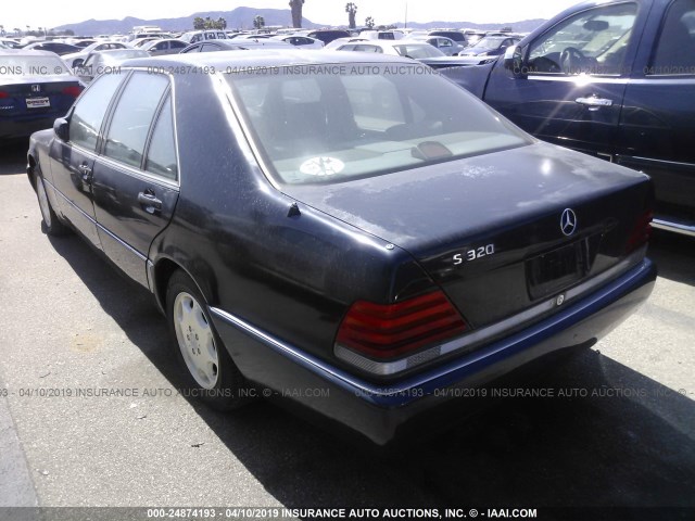 WDBGA32E7RA189645 - 1994 MERCEDES-BENZ S 320 BLUE photo 3