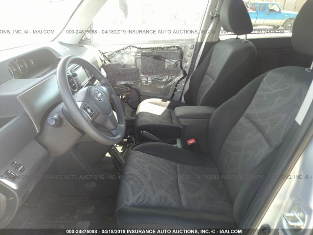 JTLZE4FE7DJ044469 - 2013 TOYOTA SCION XB 银色 照片 5