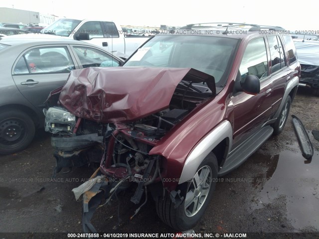 1GNDT13S452149901 - 2005 CHEVROLET TRAILBLAZER LS/LT RED photo 2