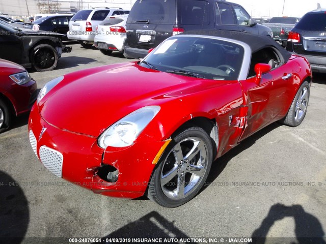 1G2MB35B06Y115901 - 2006 PONTIAC SOLSTICE RED photo 2