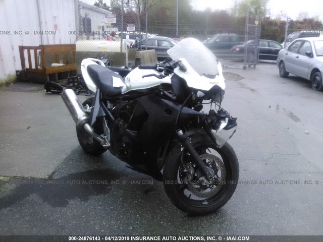 JS1GP74B4A2100052 - 2010 SUZUKI GSX650 FA WHITE photo 1