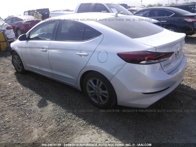 KMHD84LFXHU425968 - 2017 HYUNDAI ELANTRA SE/VALUE/LIMITED SILVER photo 3