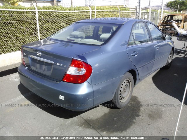 JTDBE32K030206109 - 2003 TOYOTA CAMRY LE/XLE BLUE photo 4