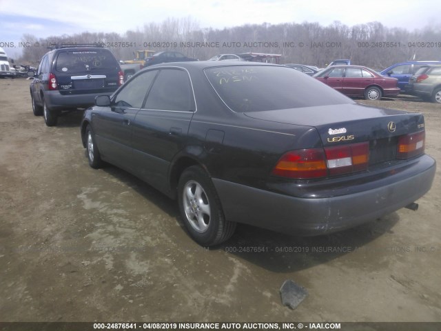 JT8BF22G6V0066748 - 1997 LEXUS ES 300 BLACK photo 3