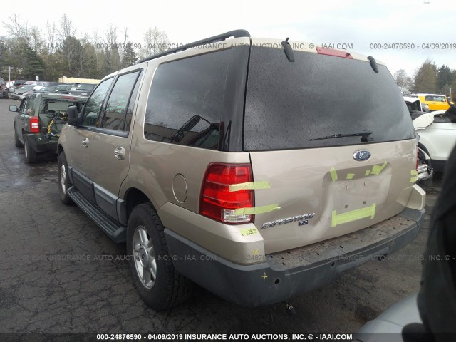 1FMFU165X6LA86458 - 2006 FORD EXPEDITION XLT GOLD photo 3