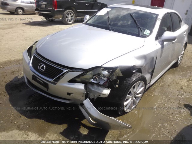 JTHCK262475010358 - 2007 LEXUS IS 250 SILVER photo 6