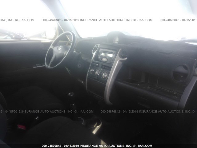 JTLKT334440137937 - 2004 TOYOTA SCION XB 灰色 照片 5