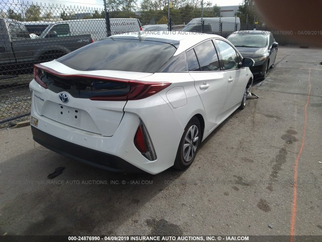 JTDKARFP8H3063856 - 2017 TOYOTA PRIUS PRIME  白色 照片 4