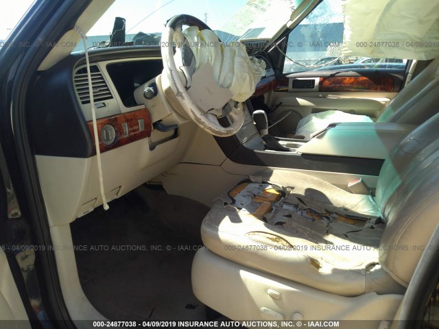 5LMFU27R83LJ05685 - 2003 LINCOLN NAVIGATOR 黑色 照片 5