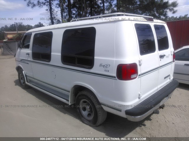 2B6HB11Y0WK142027 - 1998 DODGE RAM VAN B1500 WHITE photo 3