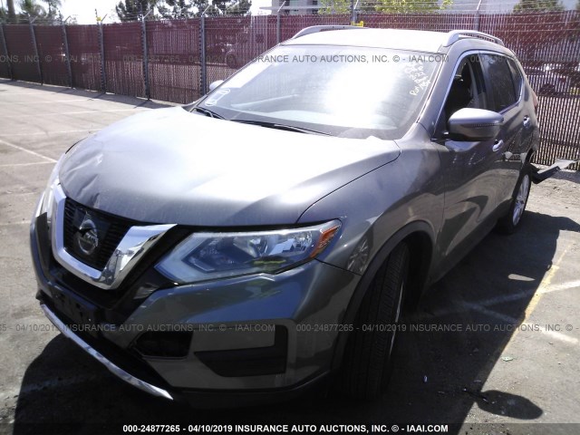 JN8AT2MT4HW396927 - 2017 NISSAN ROGUE S/SL/SV GRAY photo 2