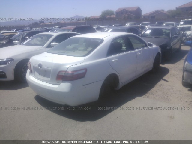 4T1BE46K49U795002 - 2009 TOYOTA CAMRY SE/LE/XLE WHITE photo 4