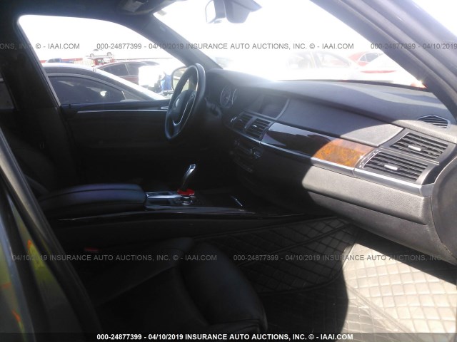 5UXZW0C51CL667495 - 2012 BMW X5 XDRIVE35D GRAY photo 5