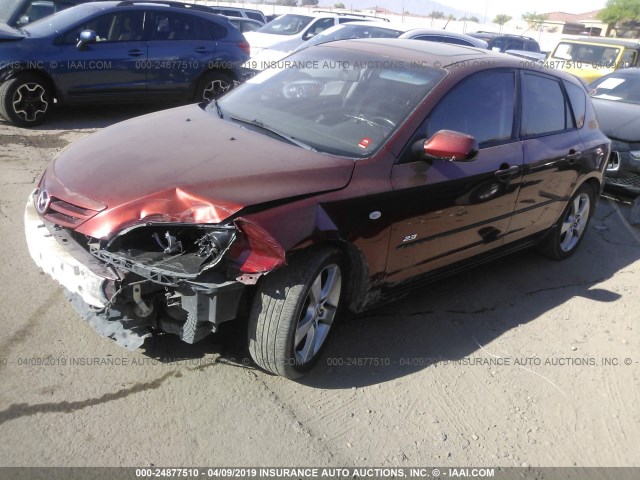 JM1BK143261496046 - 2006 MAZDA 3 HATCHBACK MAROON photo 2