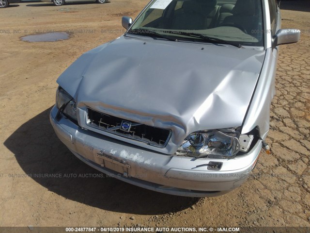 YV1VS27554F038446 - 2004 VOLVO S40 1.9T SILVER photo 6