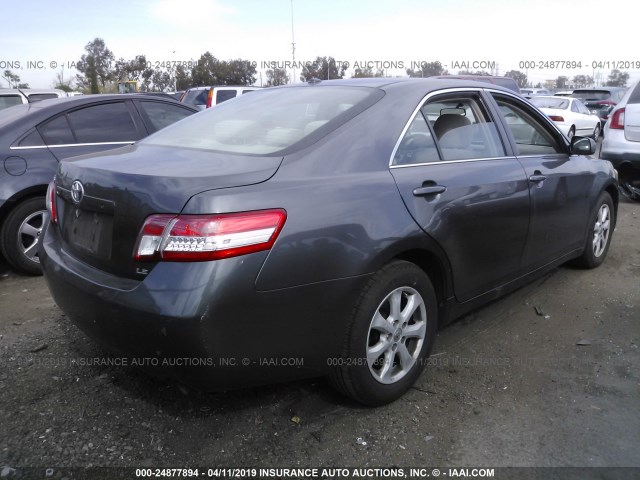 4T4BF3EKXBR217510 - 2011 TOYOTA CAMRY SE/LE/XLE GRAY photo 4