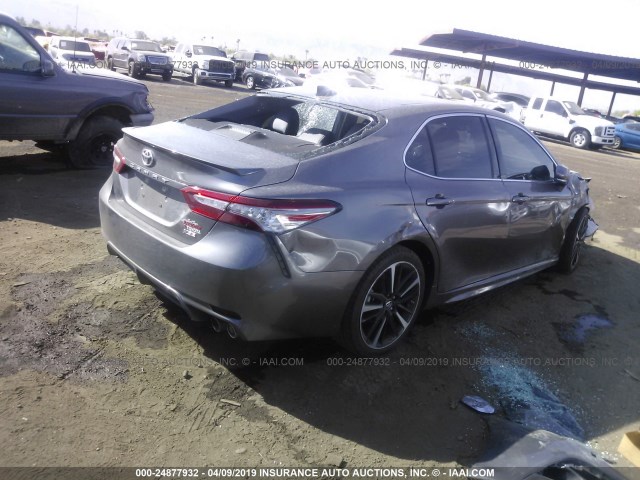 4T1BZ1HK6JU011004 - 2018 TOYOTA CAMRY XSE/XLE Boz foto 4