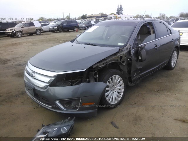 3FADP0L31CR354851 - 2012 FORD FUSION HYBRID GRAY photo 2