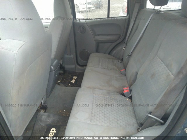 1J4GL48K16W255663 - 2006 JEEP LIBERTY SPORT BLUE photo 8