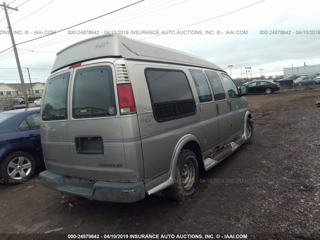 1GBFG15W0Y1259848 - 2000 CHEVROLET EXPRESS G1500  GRAY photo 4