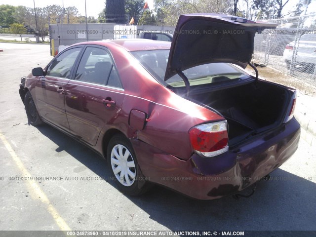 4T1BE32K65U426667 - 2005 TOYOTA CAMRY LE/XLE/SE RED photo 3