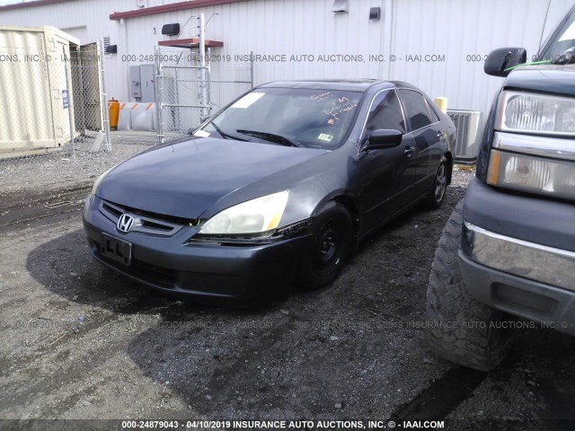 1HGCM566X3A105364 - 2003 HONDA ACCORD EX GRAY photo 2