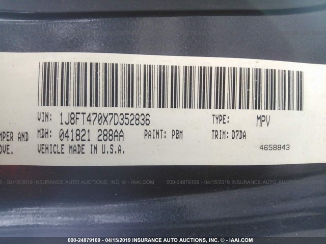 1J8FT470X7D352836 - 2007 JEEP COMPASS GRAY photo 9