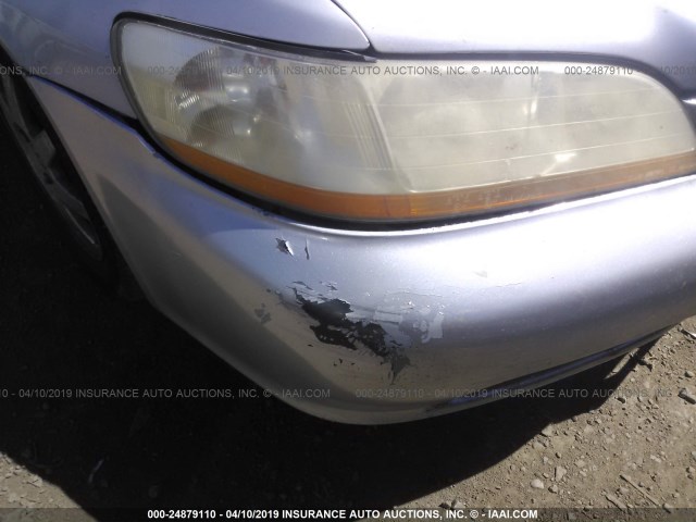 1HGCG66852A171351 - 2002 HONDA ACCORD EX/SE SILVER photo 6