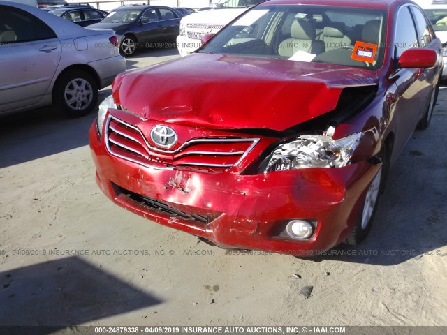 4T4BF3EK9BR131685 - 2011 TOYOTA CAMRY SE/LE/XLE RED photo 6