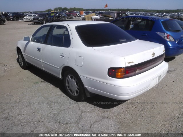 4T1GK13E3RU855380 - 1994 TOYOTA CAMRY XLE WHITE photo 3