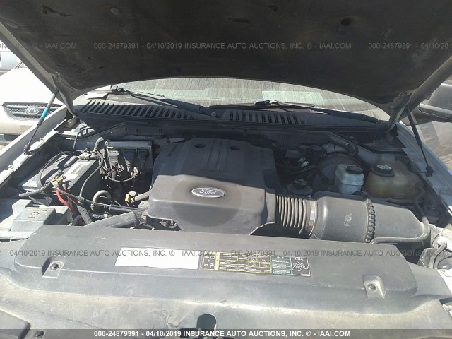 1FMRU15WX4LB13436 - 2004 FORD EXPEDITION XLT SILVER photo 10