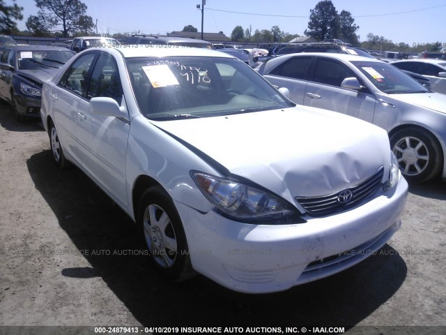 4T1BE32K16U653489 - 2006 TOYOTA CAMRY LE/XLE/SE WHITE photo 1